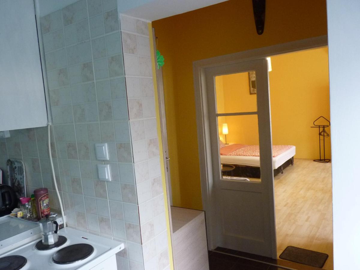 Zizi Apartman Debrecen Exterior photo
