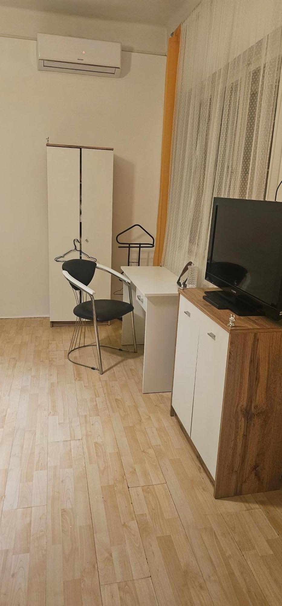 Zizi Apartman Debrecen Exterior photo